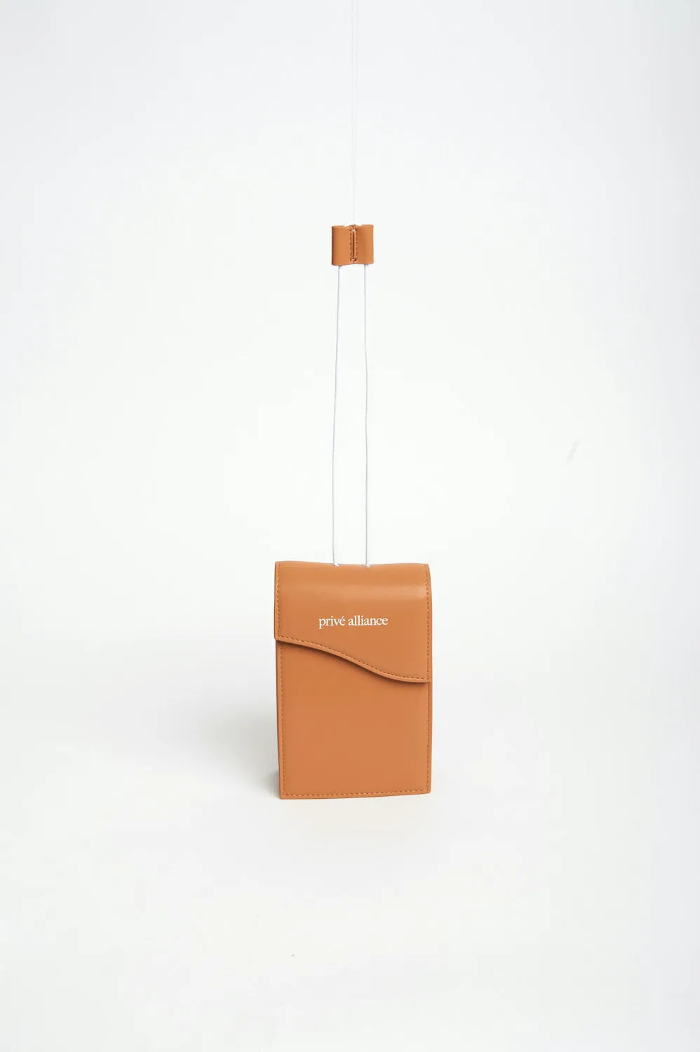 NECESSITY POUCH BAG - CAMEL