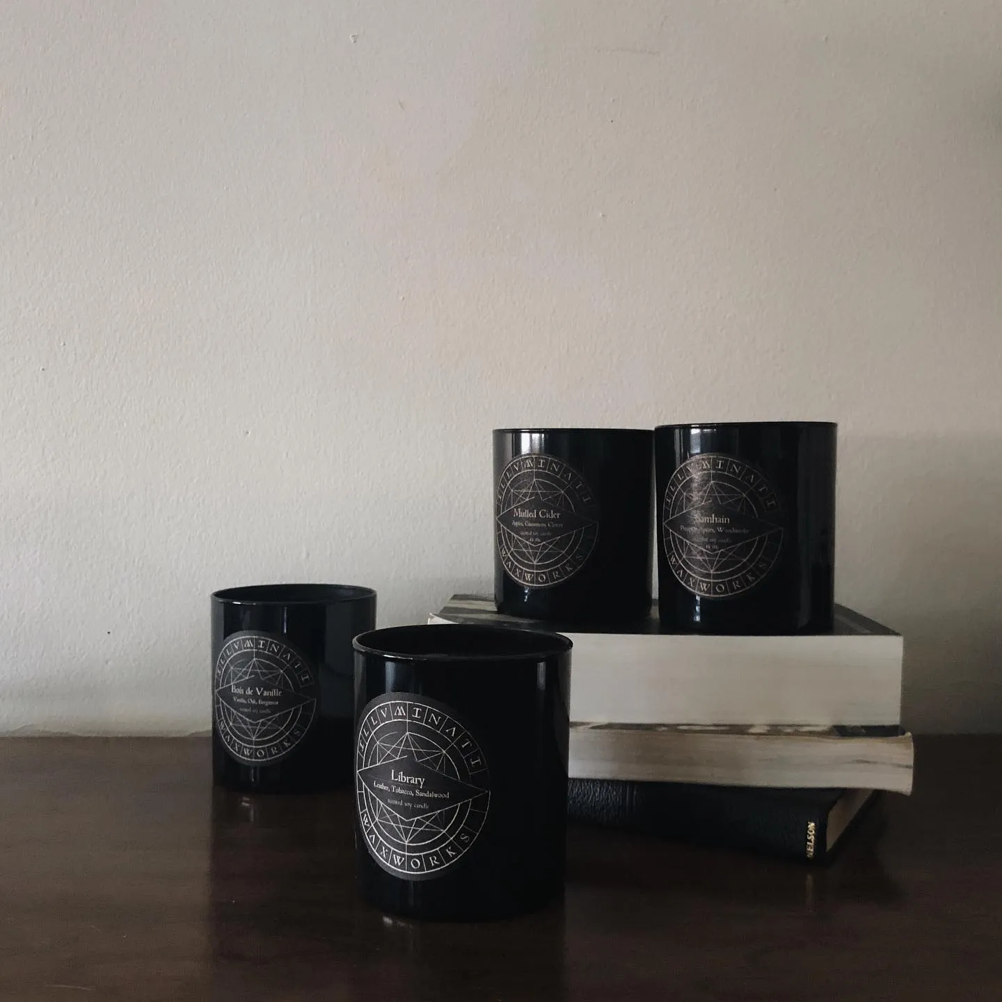NO II. LIBRARY CANDLE