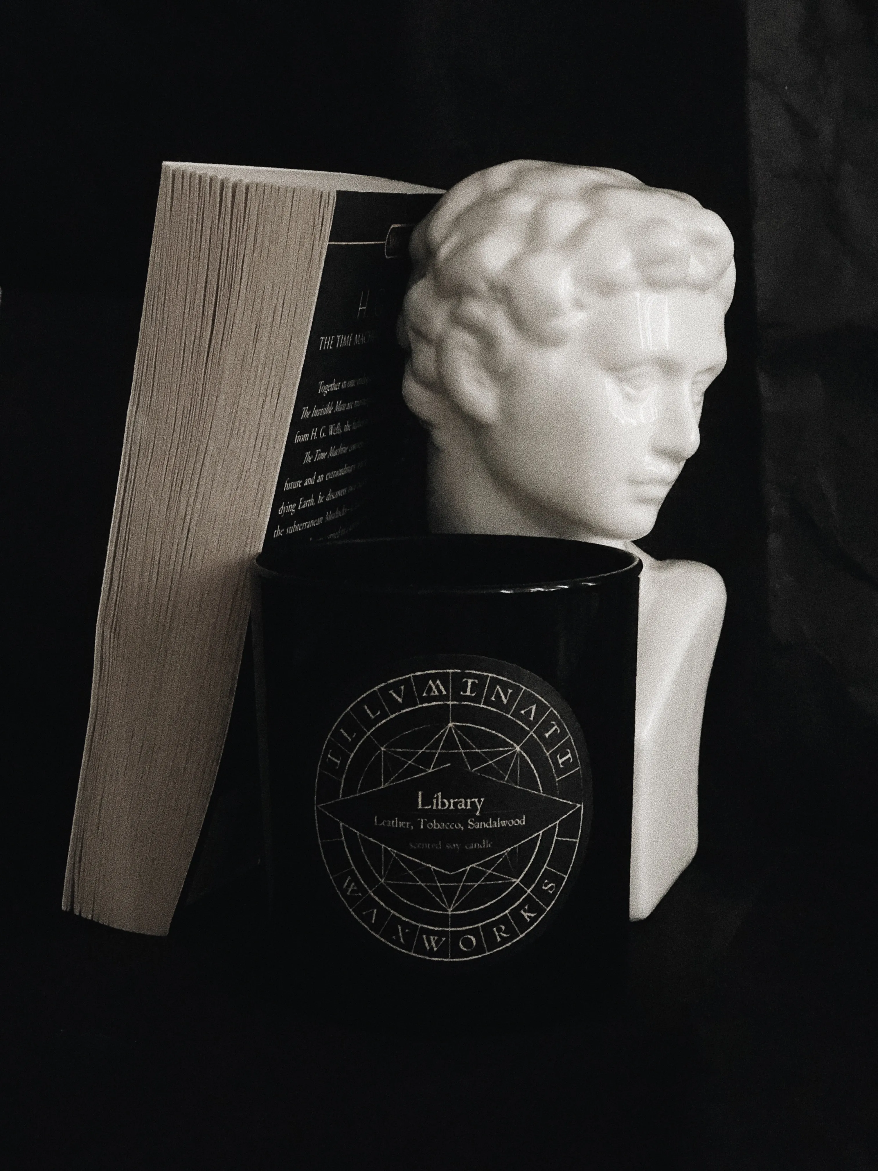NO II. LIBRARY CANDLE