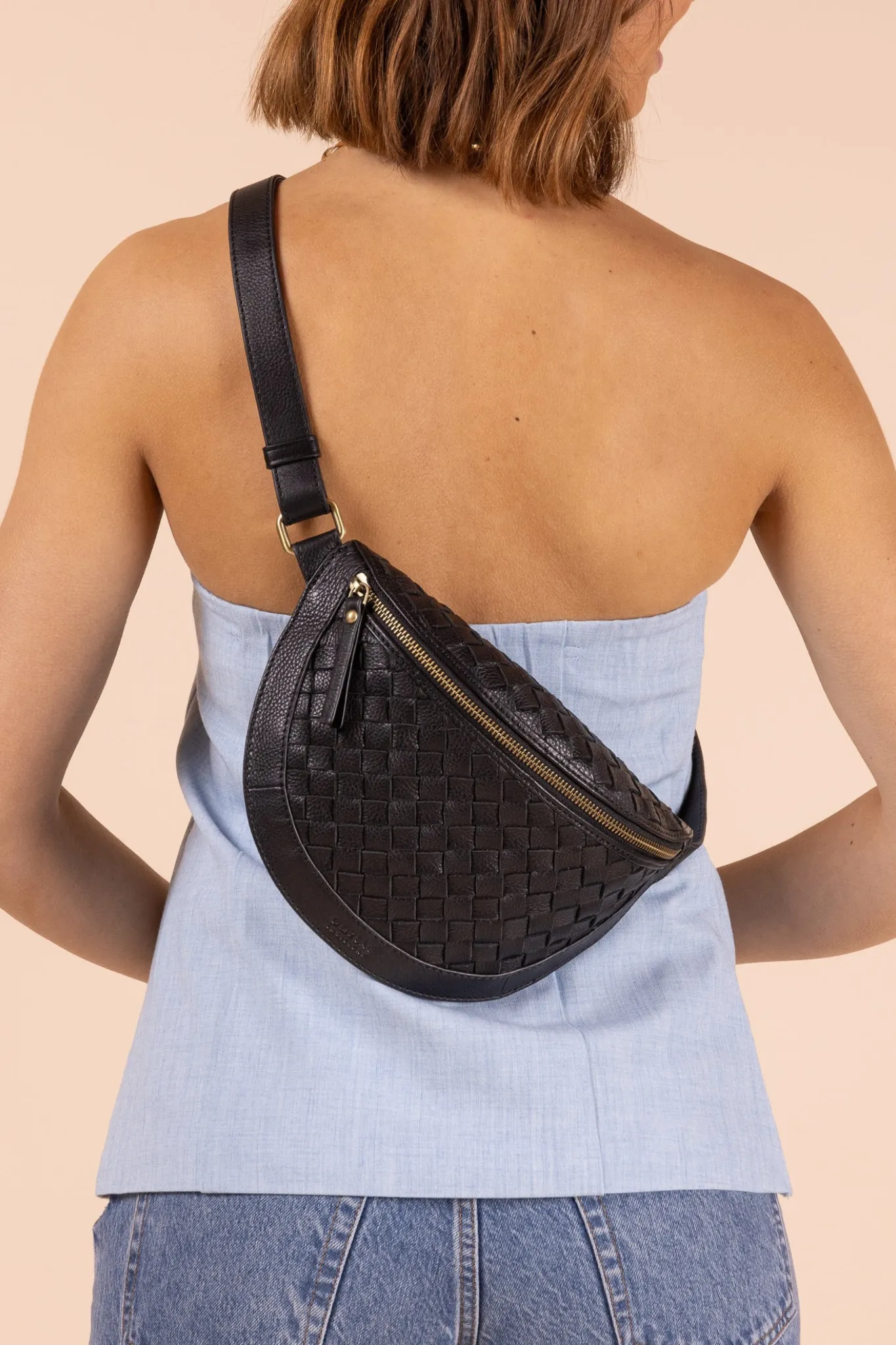 RAY BUMBAG - BLACK WOVEN SOFT GRAIN LEATHER