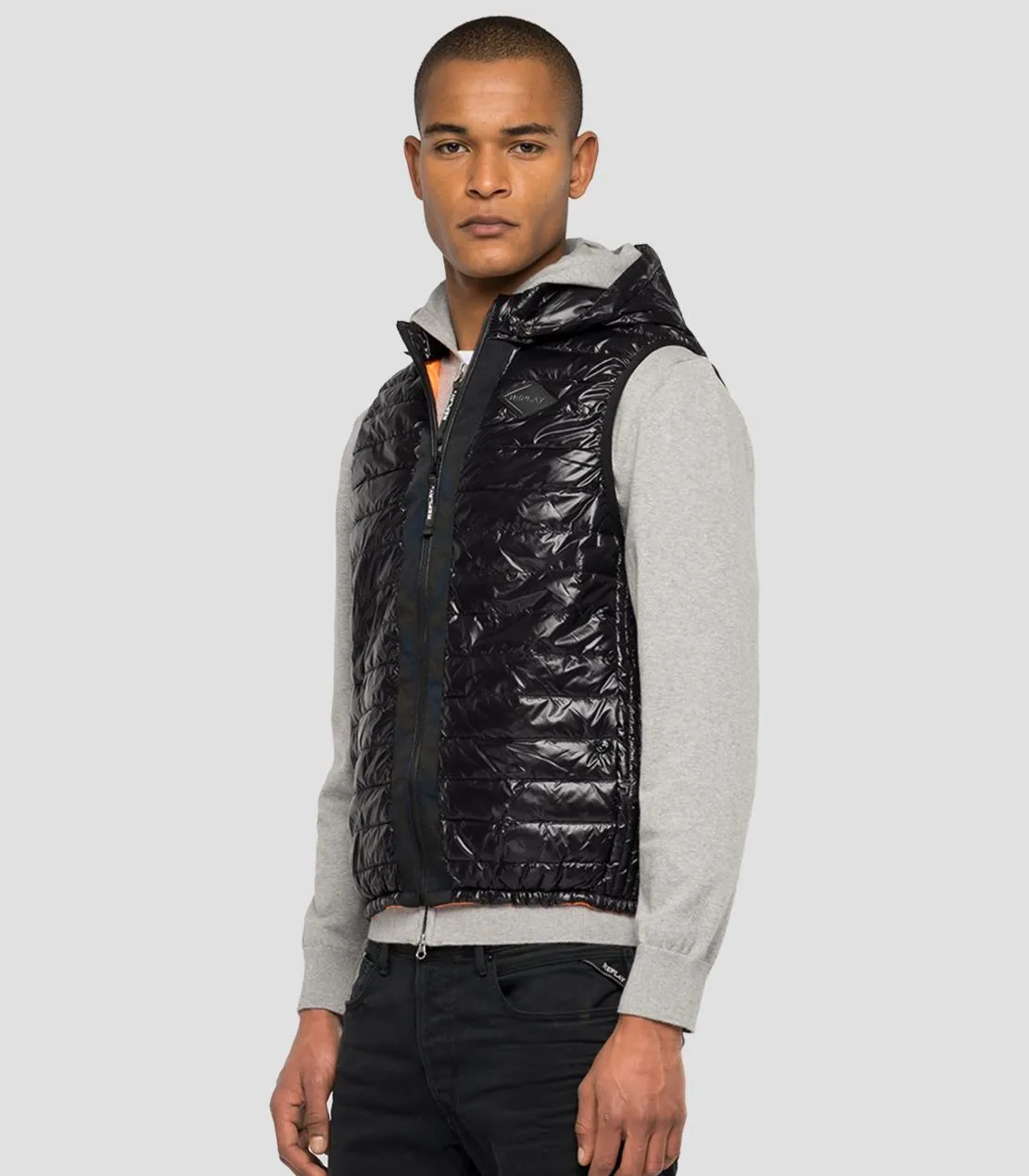 Replay M8175A Nylon Gilet Black