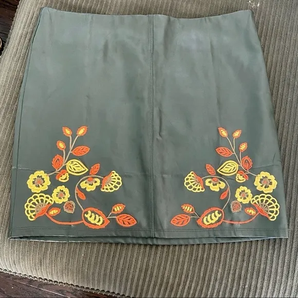 Romeo &amp; Juliet Embroidered Faux Leather Mini Skirt