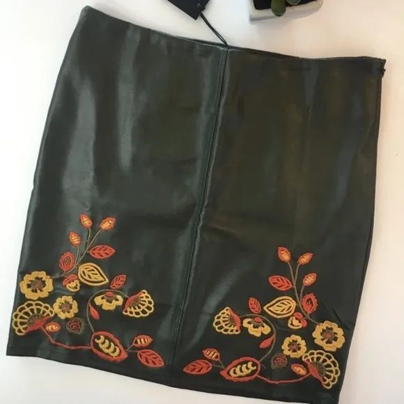Romeo &amp; Juliet Embroidered Faux Leather Mini Skirt
