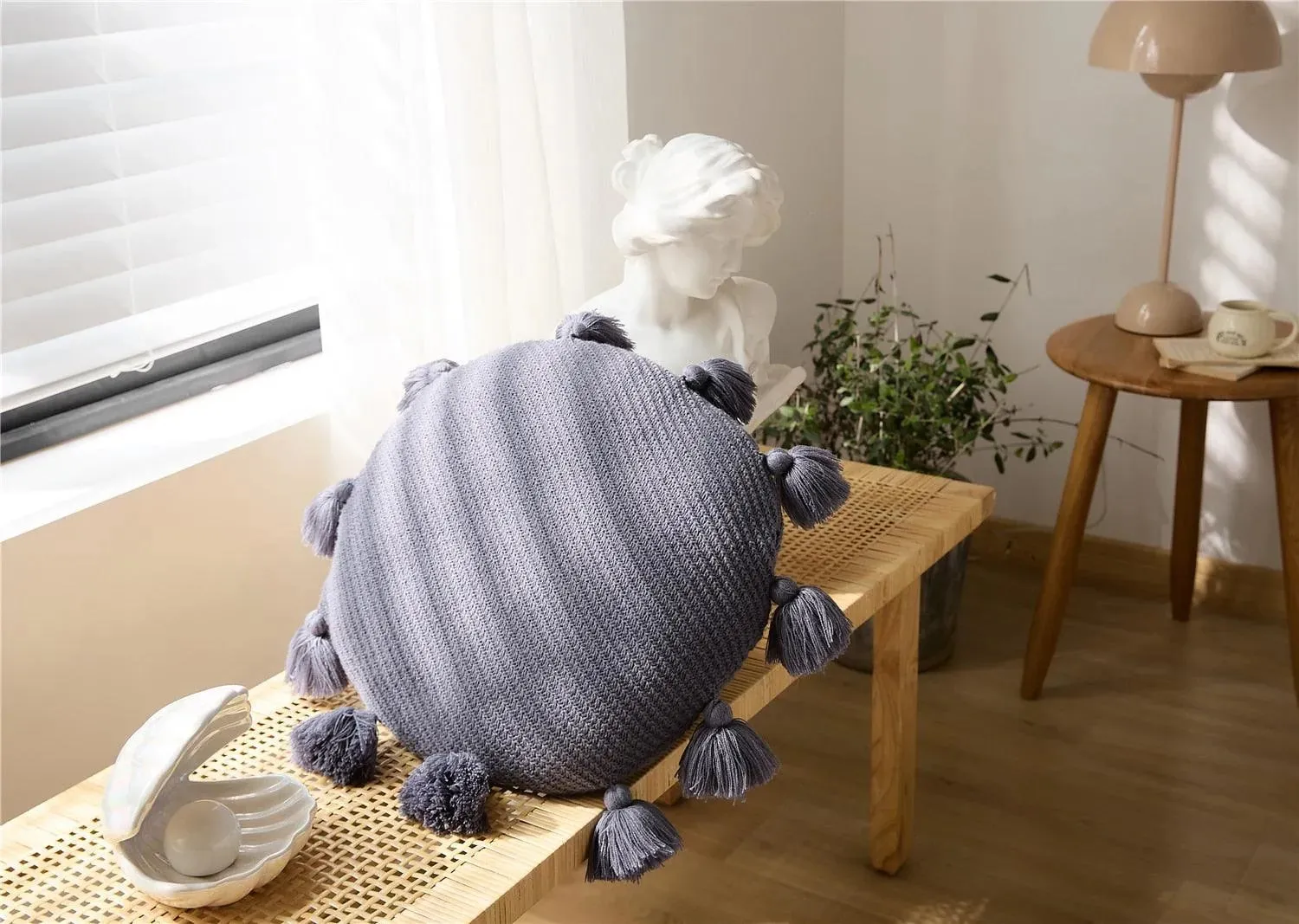 Round Tassel Decorative Throw Pillow