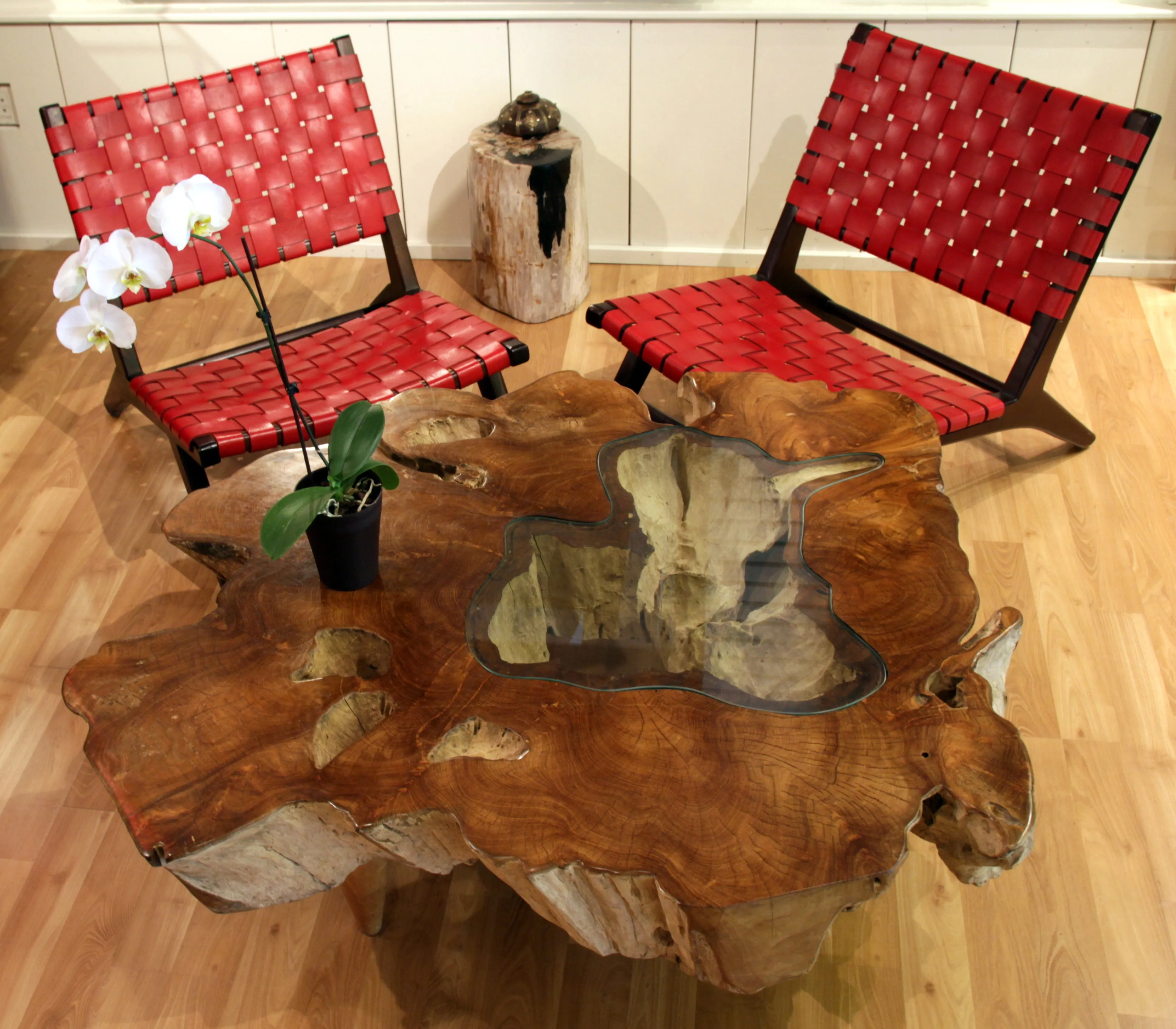 SEDAN BRAIDED LEATHER CHAIR
