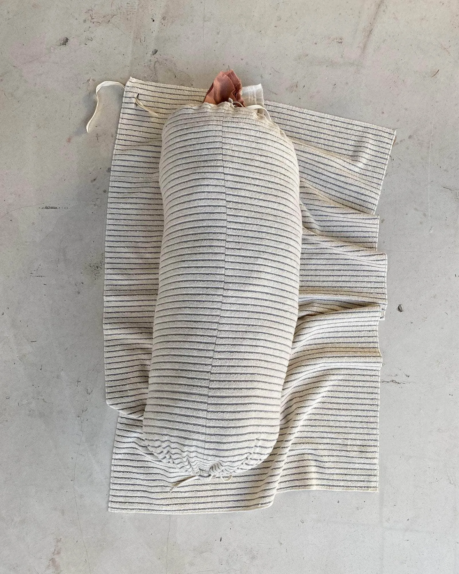 Shell Roll Pillowcase