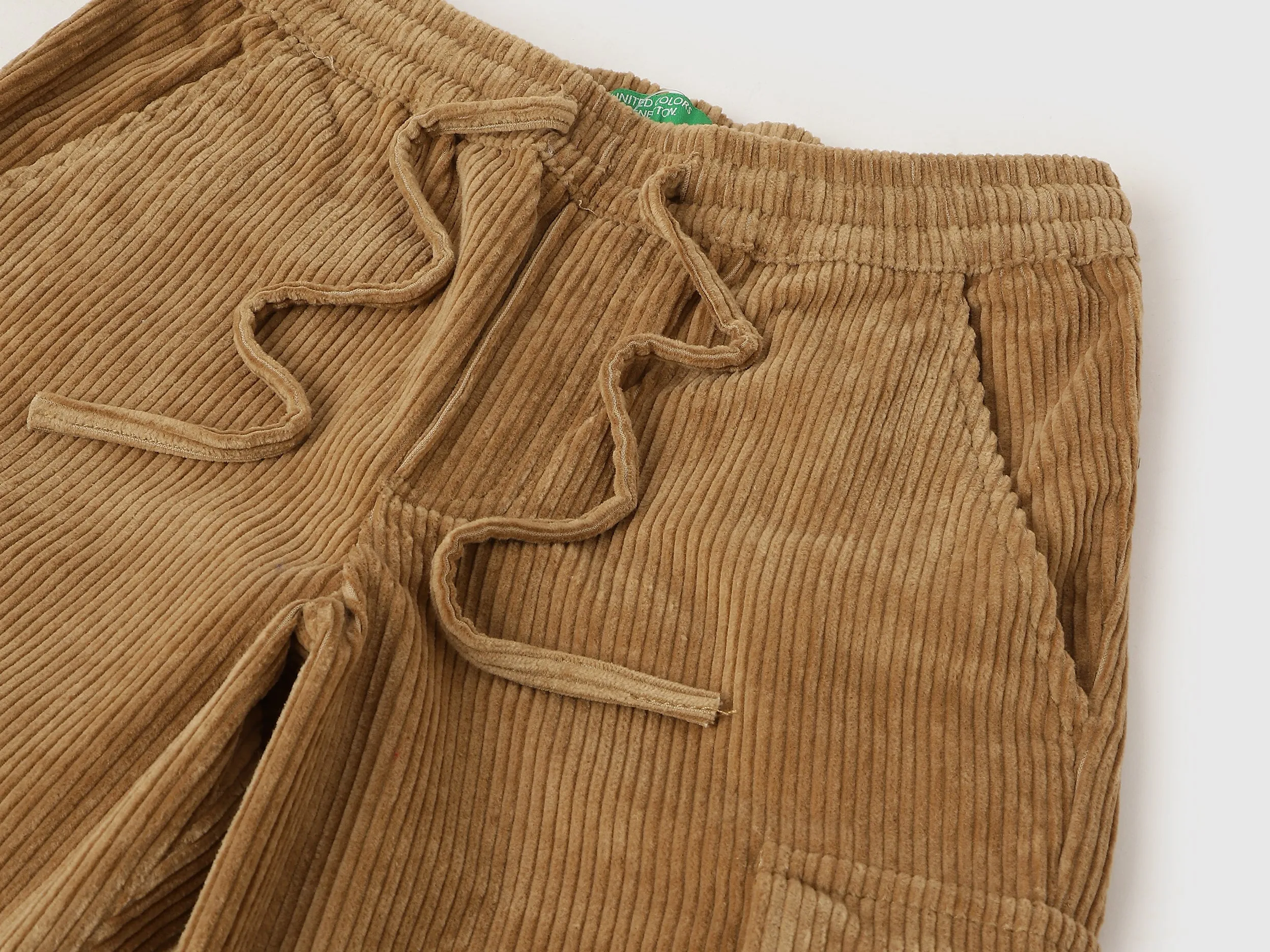 Solid Regular Fit Cargo Pants