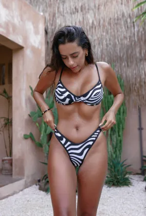 St Lucia Underwire Bikini Top - Distorted Lines