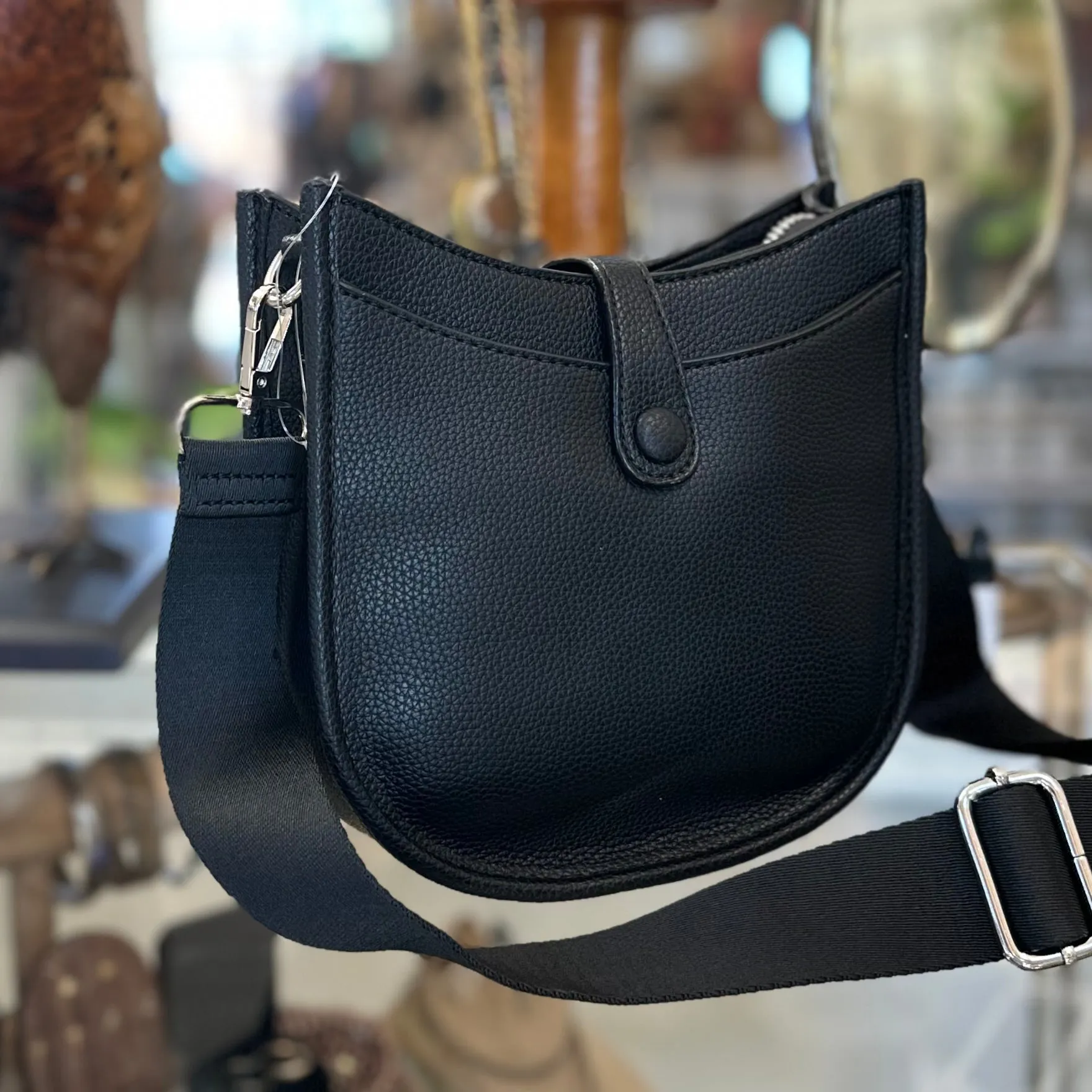 The RIVERDALE Black Chic Crossbody Bag