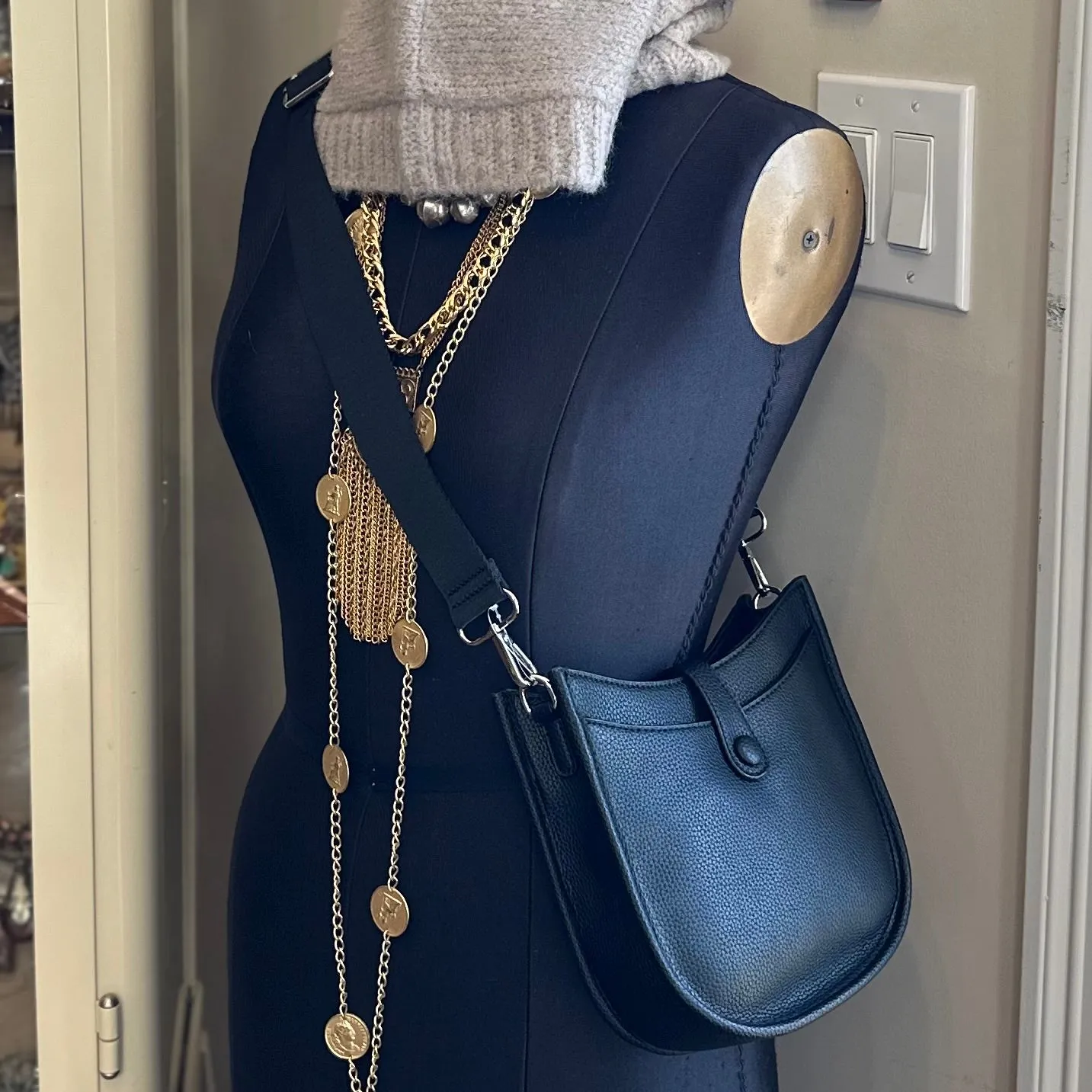The RIVERDALE Black Chic Crossbody Bag