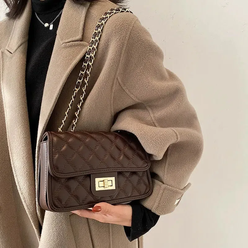 Turn Lock Closure Quilted Chain Bag