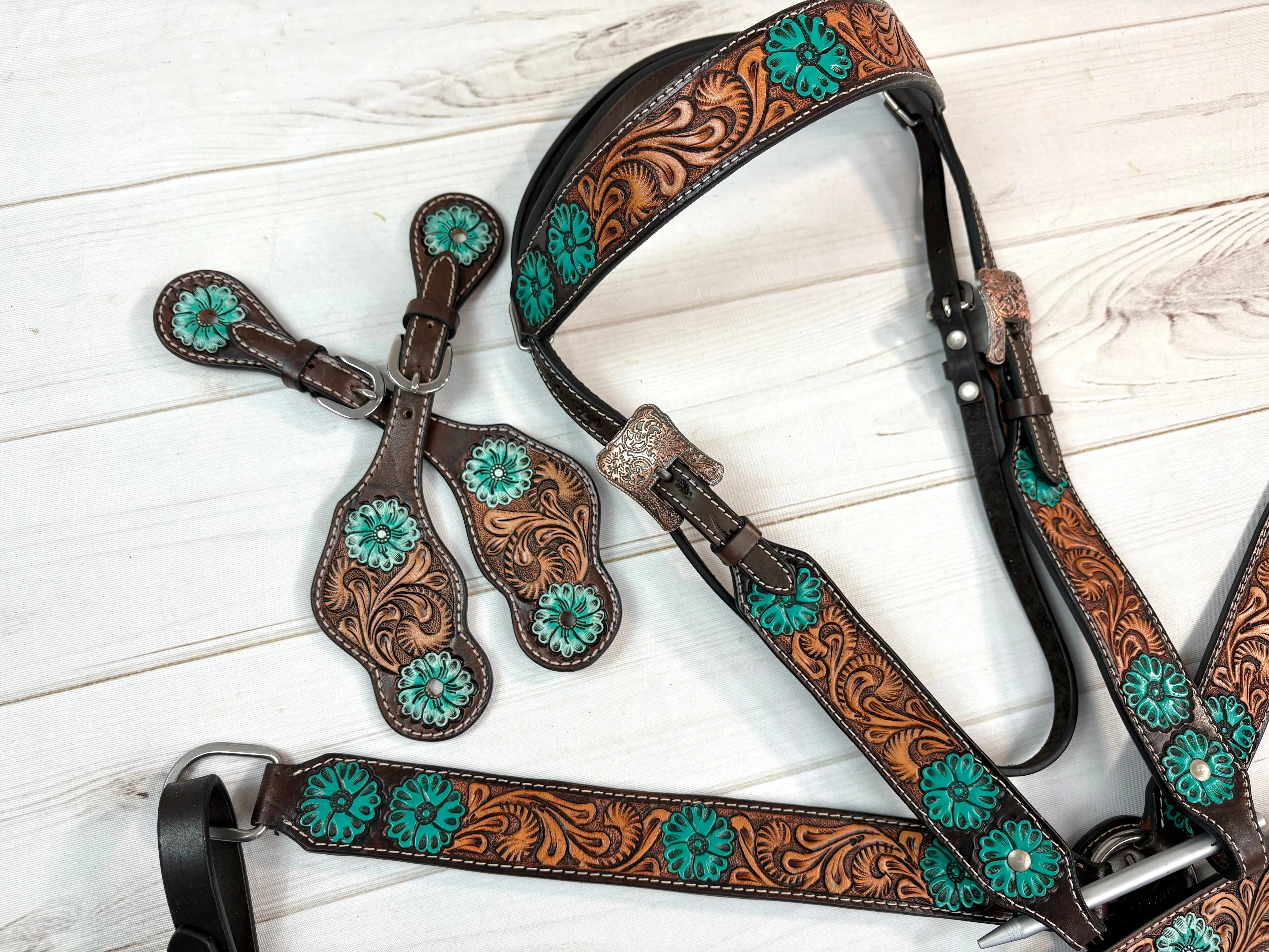 Turquoise Flower Tooled Leather Tack Set