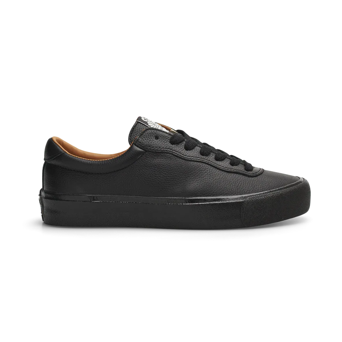 VM001 Leather Lo Black Black
