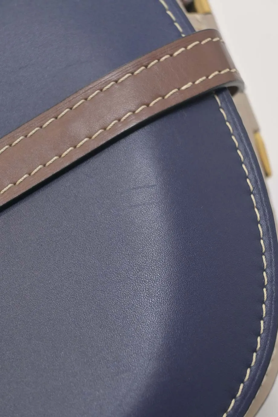 [WB6229] Loewe | Cross-Body Bag