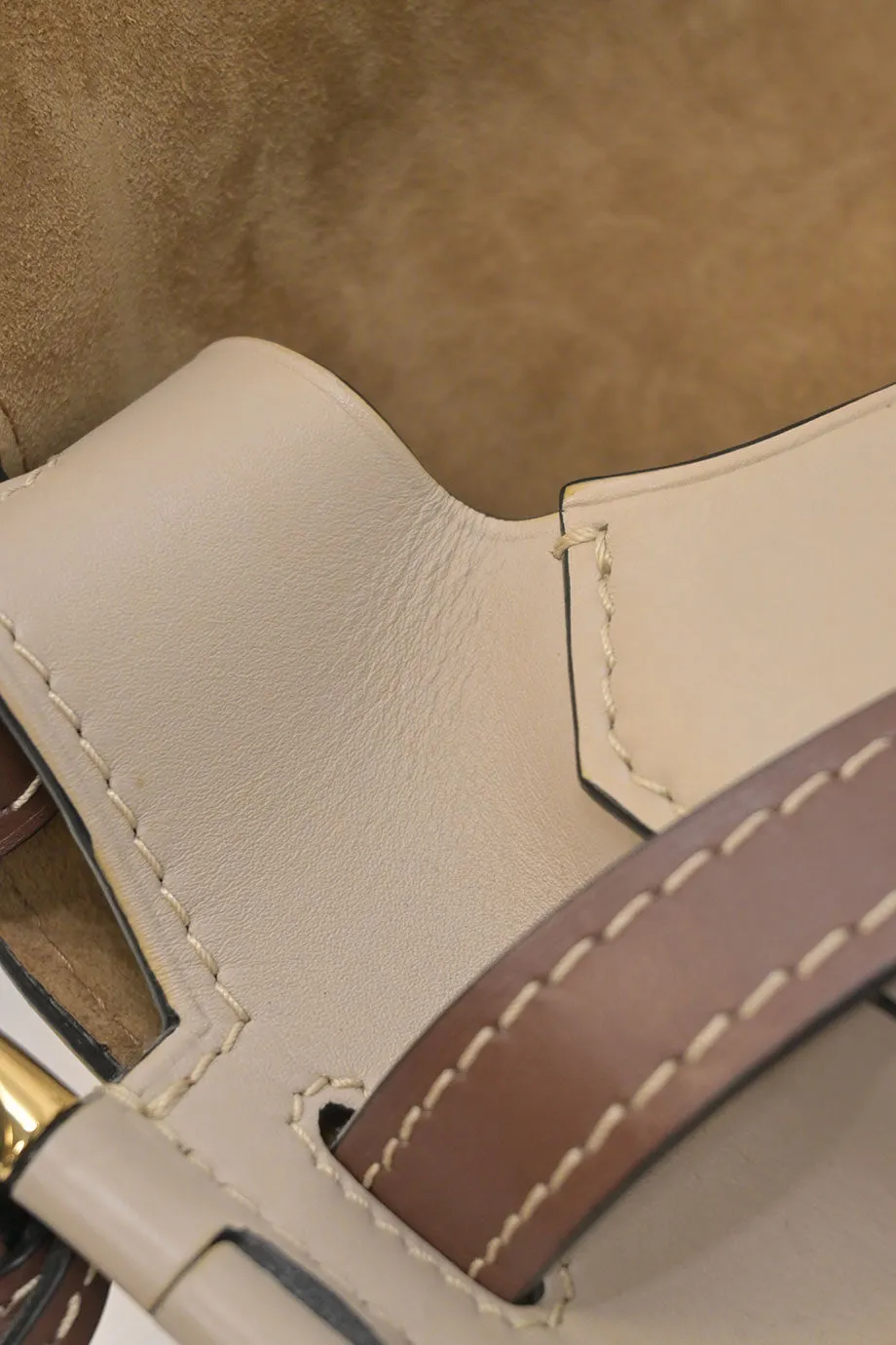 [WB6229] Loewe | Cross-Body Bag