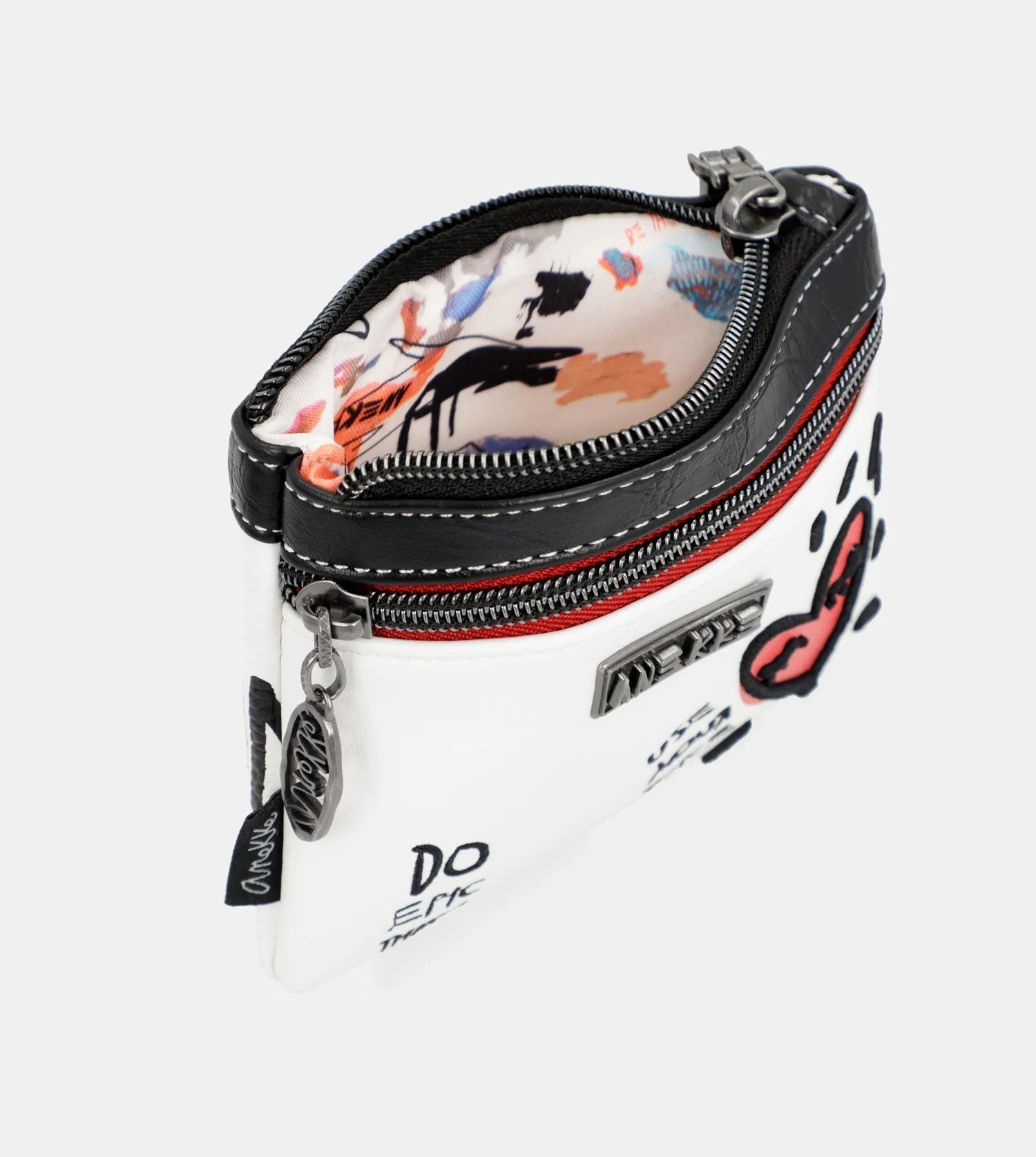 White wallet Energy